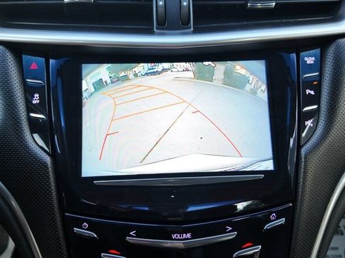 Used 2017 Cadillac XTS Luxury image 11