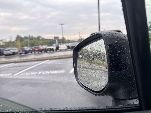 New 2025 Subaru Forester Wilderness w/ Wilderness Package image 24