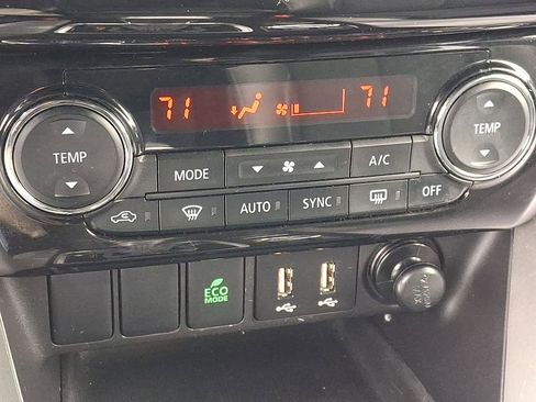 Used 2024 Mitsubishi Eclipse Cross SE image 11