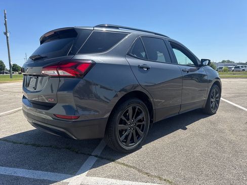 Used 2022 Chevrolet Equinox RS w/ RS Leather Package image 8