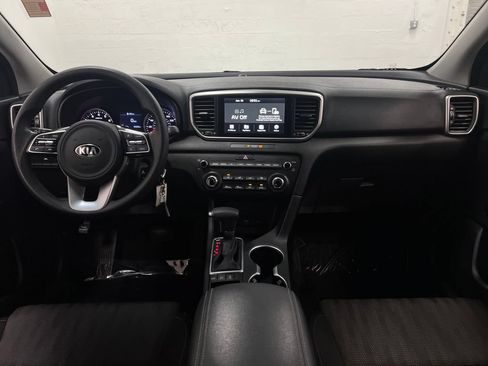Used 2020 Kia Sportage LX AWD/4WD image 13
