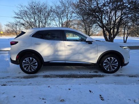 Used 2025 Buick Envision Preferred image 8
