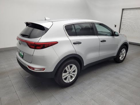Used 2017 Kia Sportage LX AWD/4WD image 10