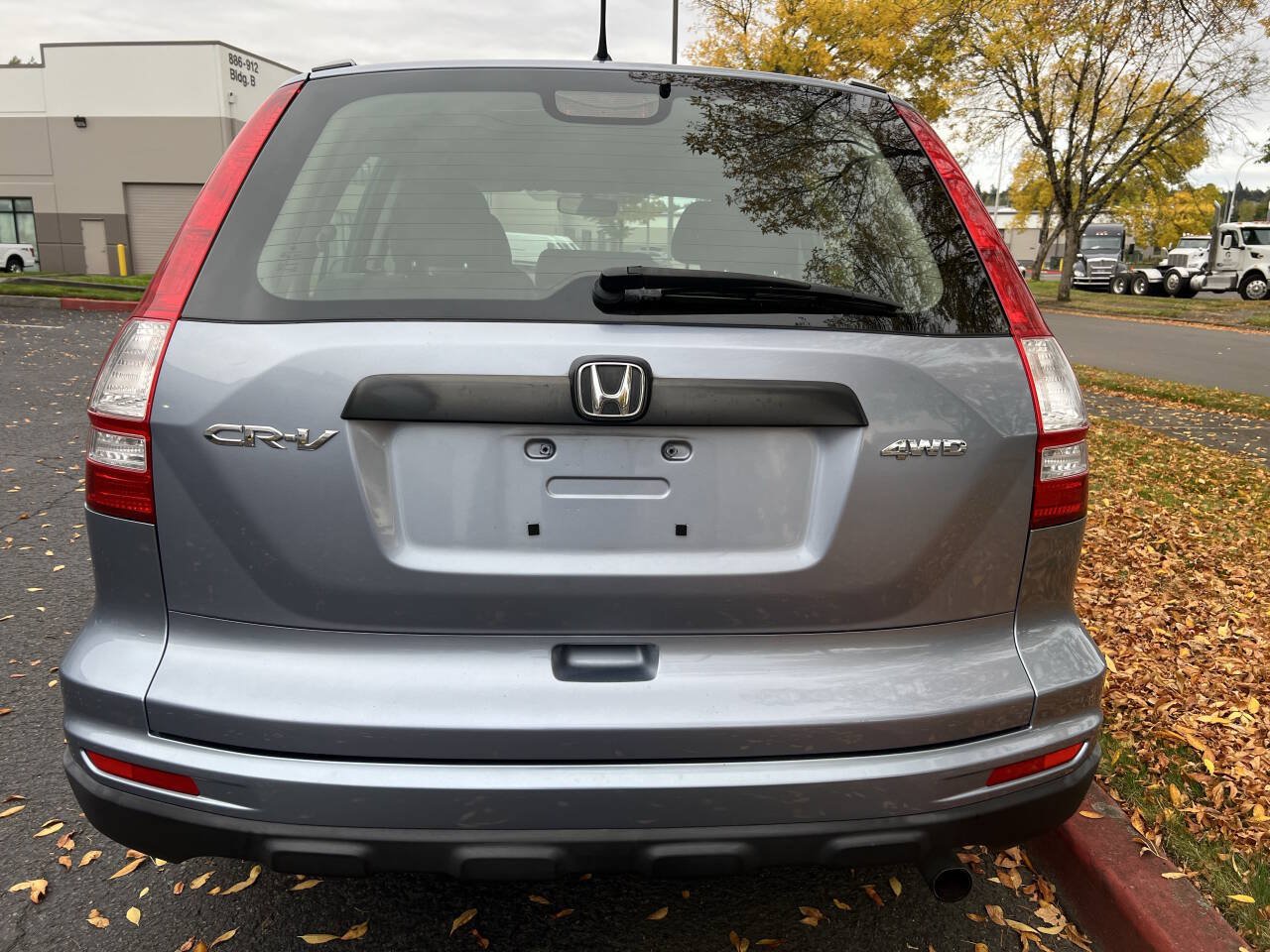Used 2011 Honda CR-V LX image 4