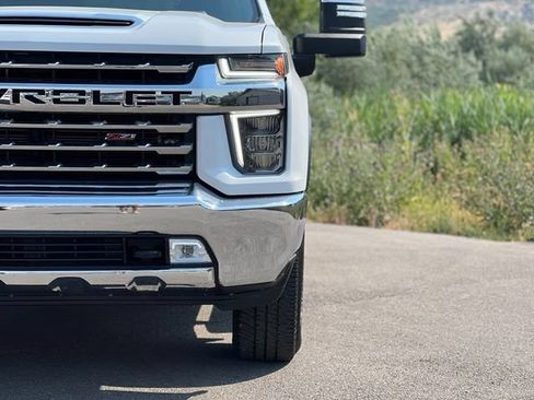 Used 2021 Chevrolet Silverado 3500 LTZ w/ Z71 Off-Road Package AWD/4WD image 12