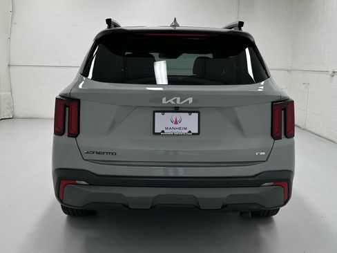 Used 2024 Kia Sorento X-Line EX AWD/4WD image 7