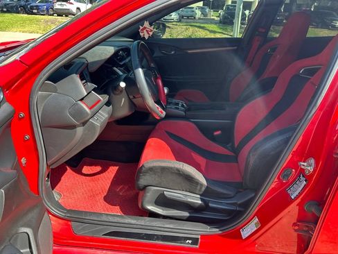 Used 2019 Honda Civic Type R image 13