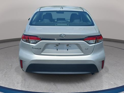 Used 2024 Toyota Corolla LE FWD image 6