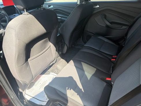Used 2018 Ford Escape SE w/ SE Sync 3 Package FWD image 14