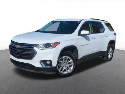 Used 2021 Chevrolet Traverse LT