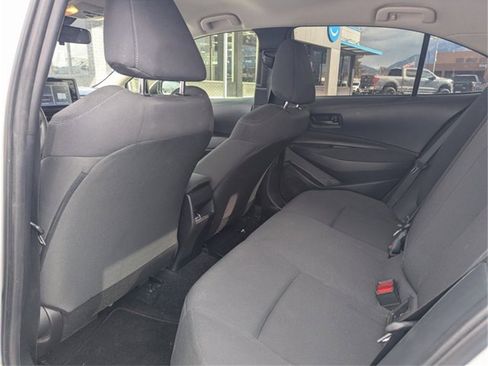 Used 2022 Toyota Corolla LE image 26