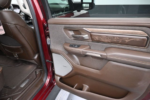 Used 2025 RAM 1500 Limited AWD/4WD image 26