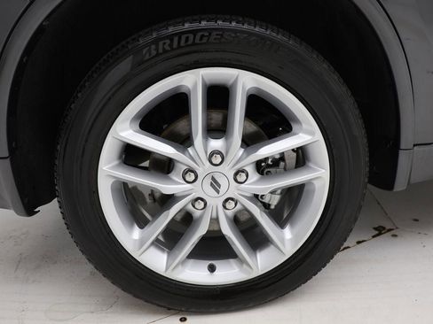 Used 2024 Dodge Durango GT image 9