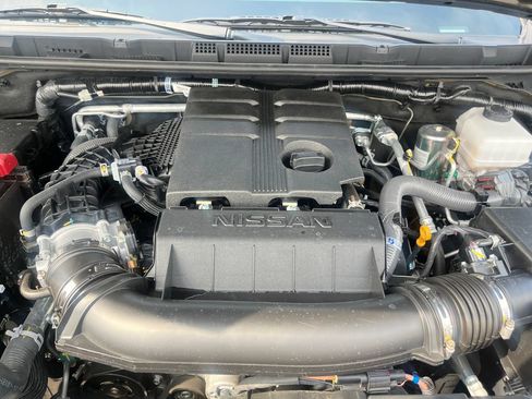 Used 2026 Nissan Frontier SV w/ All-Weather Content Package AWD/4WD image 19
