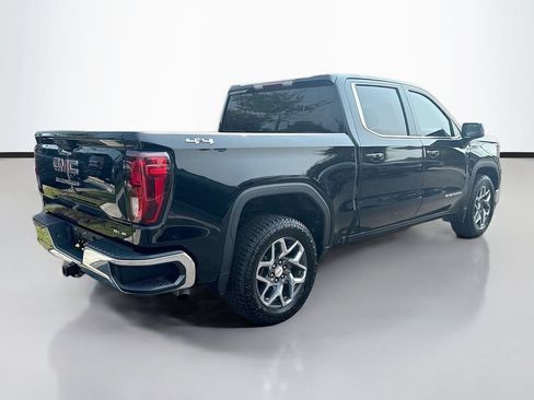 Used 2023 GMC Sierra 1500 SLE AWD/4WD image 5