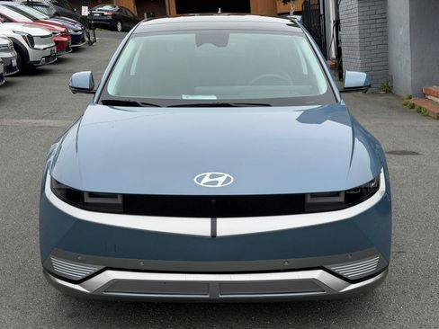 Used 2023 Hyundai Ioniq 5 Limited AWD/4WD image 2