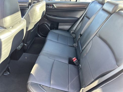 Used 2017 Subaru Legacy 3.6R Limited image 14