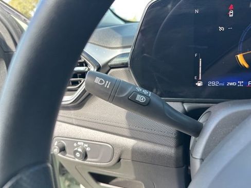 Used 2025 Chevrolet TrailBlazer LT image 13