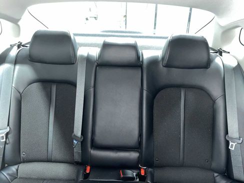 Used 2019 Kia Optima S image 22