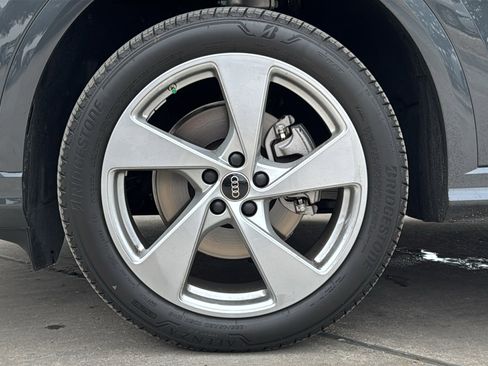 Certified 2025 Audi Q5 Premium Plus w/ Premium Plus image 30