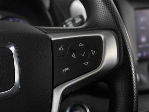 Certified 2023 GMC Terrain SLE image 30