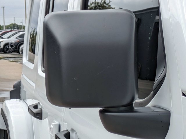 Used 2026 Jeep Wrangler Unlimited Rubicon AWD/4WD image 12