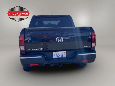 Used 2017 Honda Ridgeline RTL-T image 5