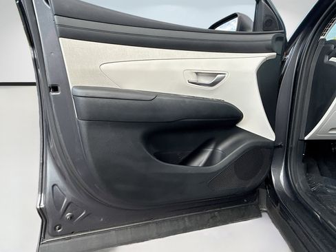 Used 2025 Hyundai Tucson SEL AWD/4WD image 21