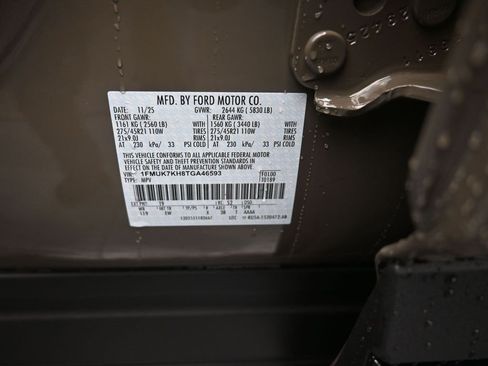 New 2026 Ford Explorer ST-Line w/ ST-Line Street Pack image 19