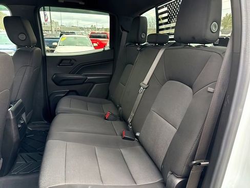 Used 2025 Chevrolet Colorado Trail Boss image 20