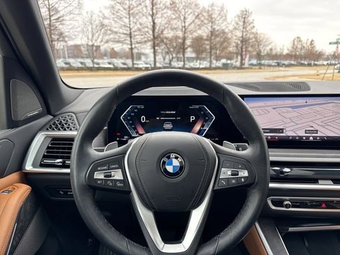 Certified 2024 BMW X5 xDrive40i w/ Premium Package image 18