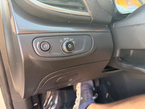 Used 2019 Buick Encore Preferred FWD image 27