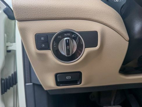 Used 2018 Mercedes-Benz GLA 250 image 12