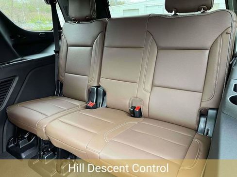 Certified 2024 Chevrolet Tahoe High Country w/ Advanced Technology Package image 23