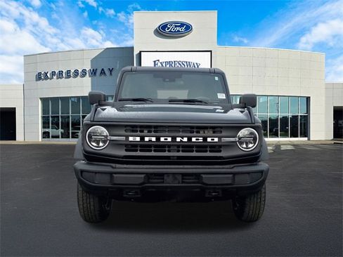 Used 2025 Ford Bronco Big Bend image 3