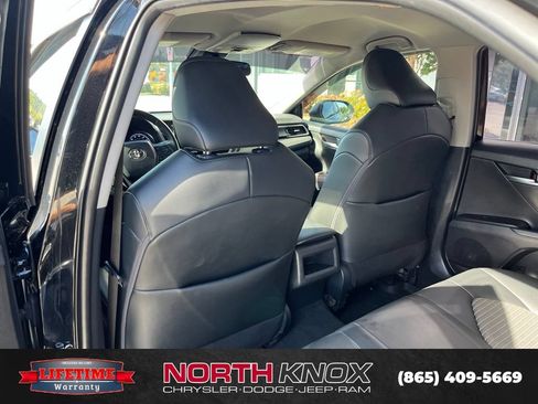 Used 2023 Toyota Camry SE FWD image 13