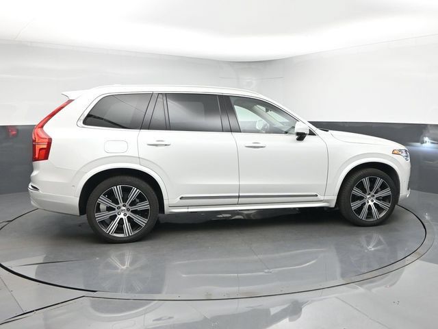 Used 2024 Volvo XC90 B6 Plus w/ Protection Package Premier AWD/4WD image 9