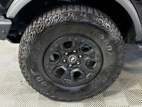 Used 2024 Ford Bronco Wildtrak AWD/4WD image 12