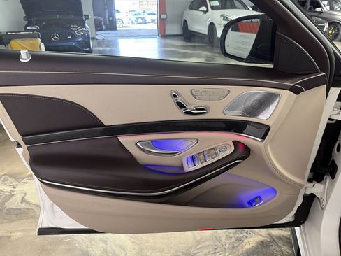 Used 2019 Mercedes-Benz S 63 AMG S 4MATIC Sedan image 32