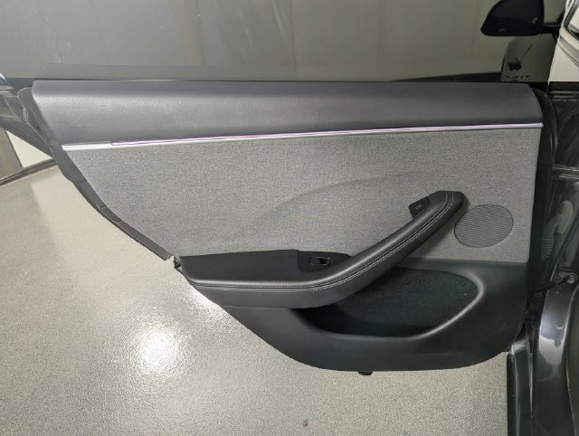 Used 2025 Tesla Model 3 Long Range RWD image 14