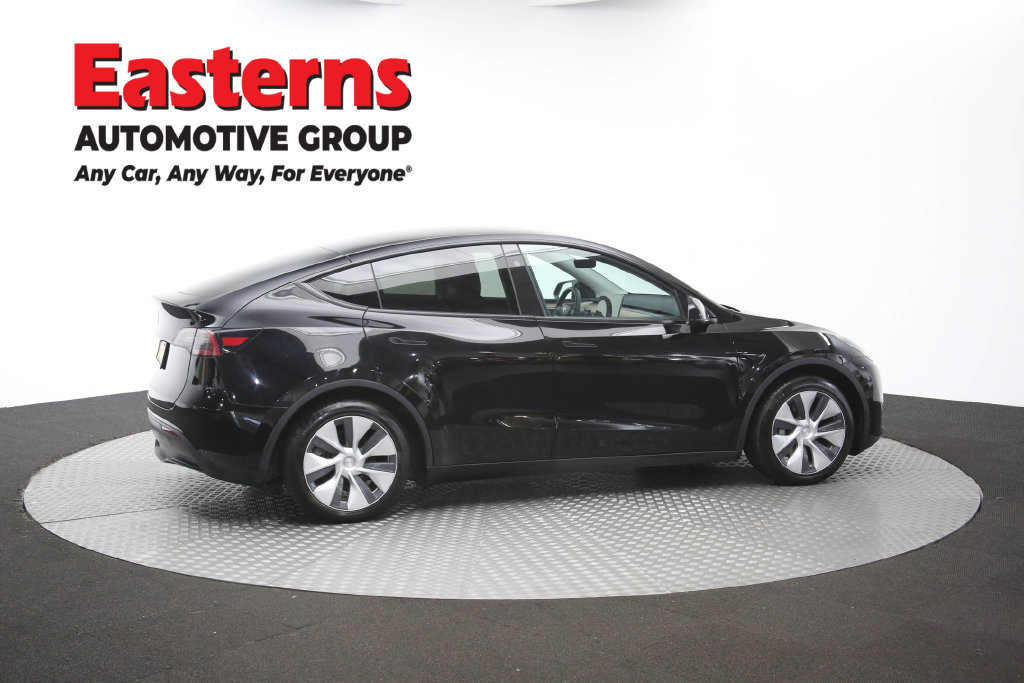 Used 2023 Tesla Model Y Long Range AWD/4WD image 39
