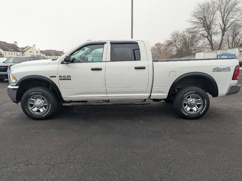 Used 2018 RAM 2500 Tradesman w/ Chrome Appearance Group image 4