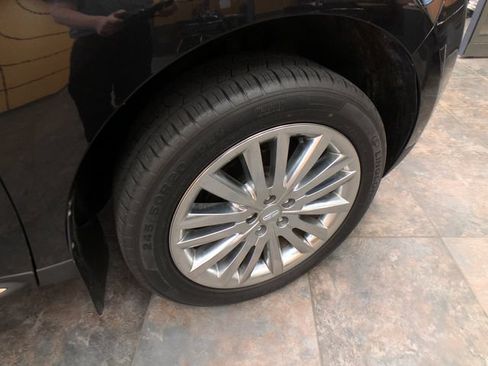 Used 2015 Lincoln MKX FWD w/ Equipment Group 102A image 9