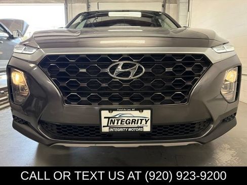 Used 2019 Hyundai Santa Fe SE AWD/4WD image 2