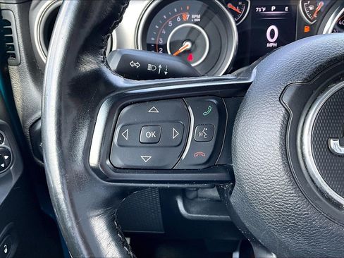 Used 2020 Jeep Wrangler Sport AWD/4WD image 15
