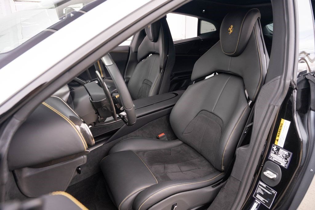 Used 2024 Ferrari Purosangue AWD/4WD image 36