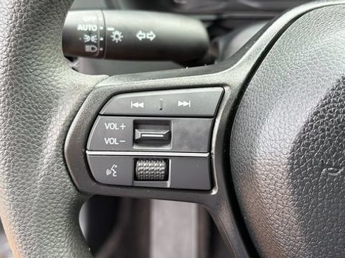 Used 2025 Honda Accord SE image 14