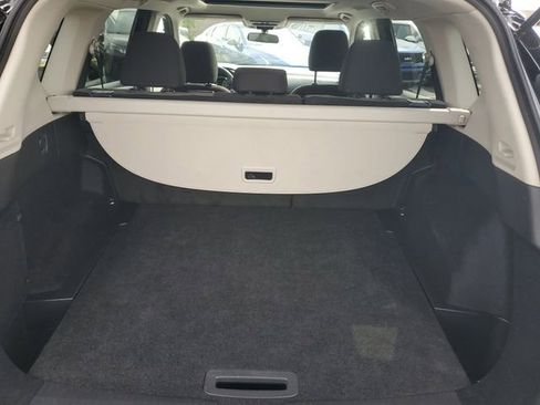 Used 2021 Nissan Rogue SV AWD/4WD image 8