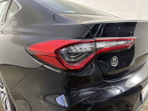 Certified 2024 Acura TLX w/ Technology Package image 31