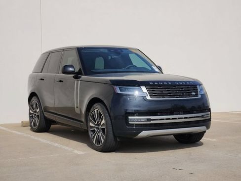 New 2025 Land Rover Range Rover SE AWD/4WD image 2